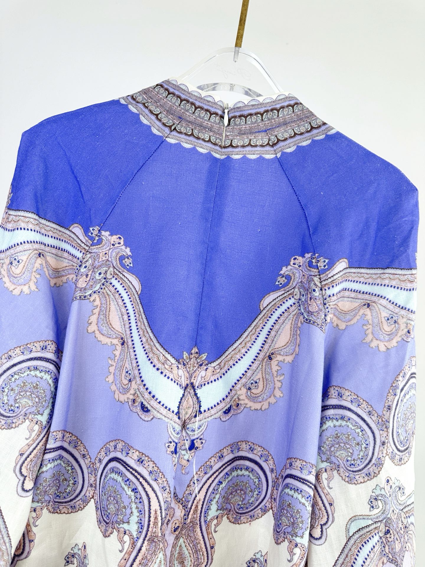 V-NECK PRINTED DRESS BACK ZIPPER