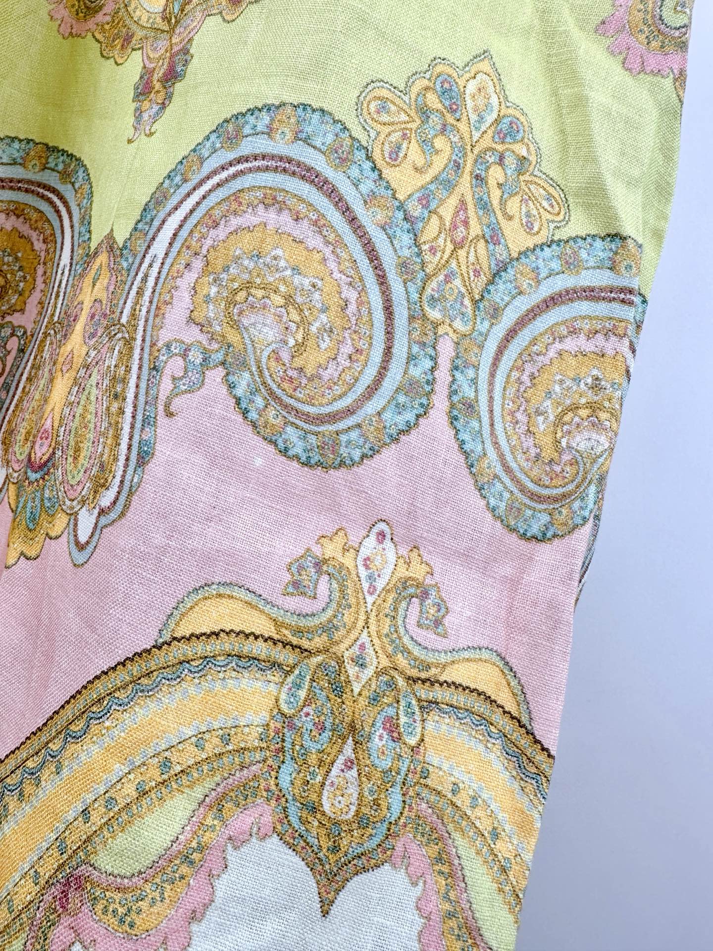 DEEP V-NECK DRESS WITH SIDE SLIT 266468