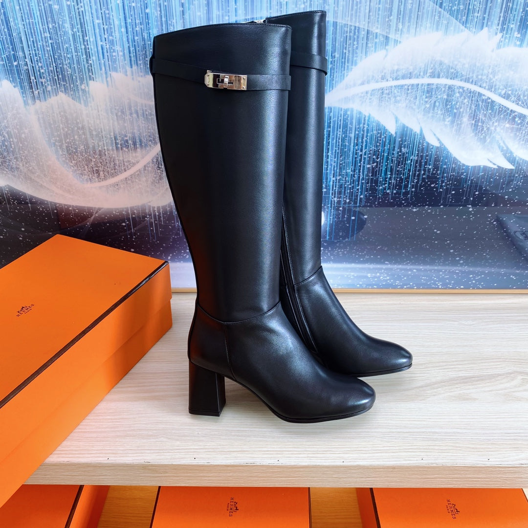 STORY BOOT 7 CM IN BLACK LAMBSKIN