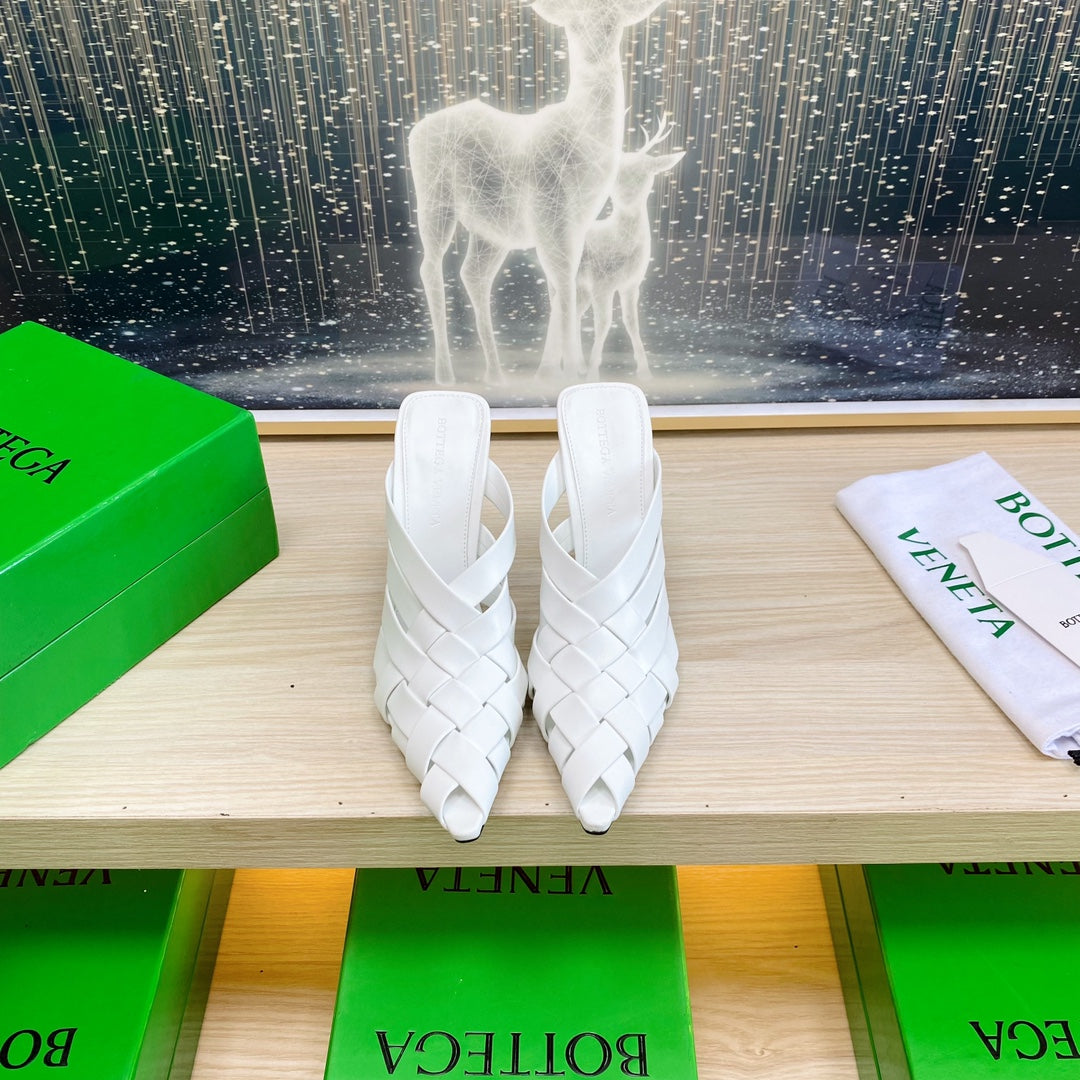 ALFIE LEATHER HIGH MULES IN WHITE CALFSKIN WITH WOVEN DESIGN