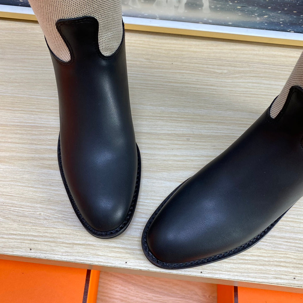 KNEE HIGH BOOTS IN BLACK CALFSKIN AND WHITE FABRIC