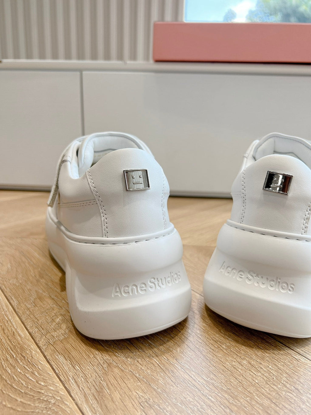 ACNE STUDIO SNEAKER IN WHITE LAMBSKIN