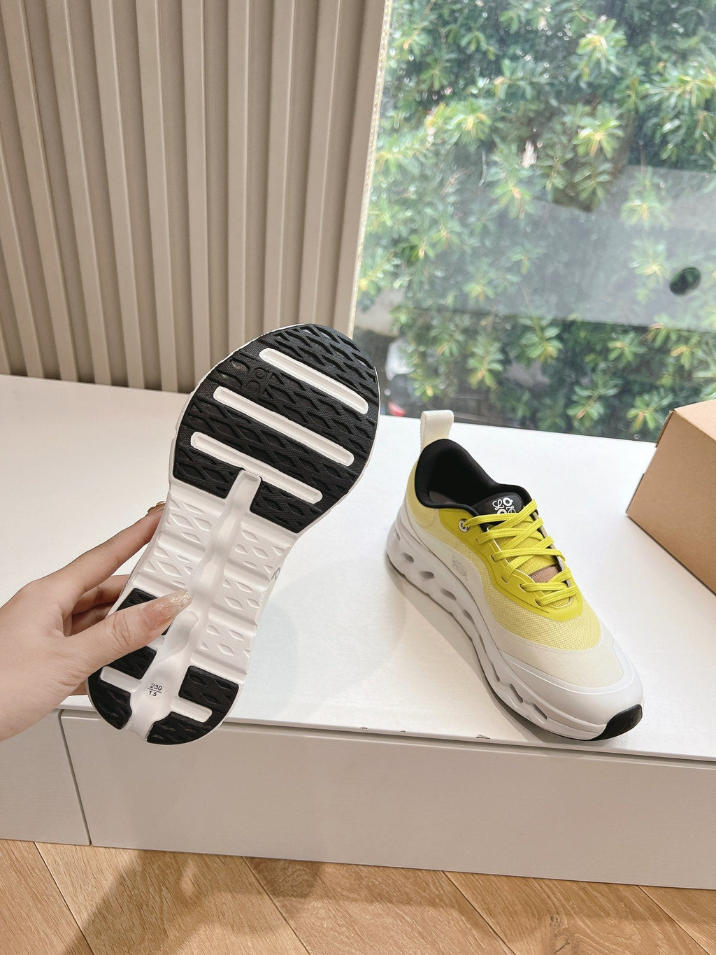 LW CLOUDTILT 2.0 SNEAKER WHITE AND YELLOW POLYESTER
