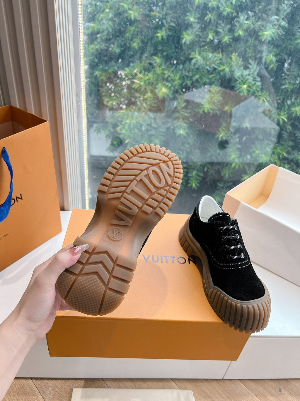 LV ARCHLIGHT SKATE SNEAKER IN BLACK EMBOSSED SUEDE