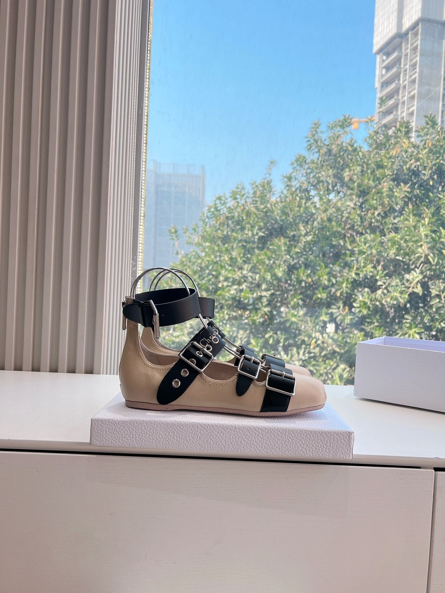 PUNK BALLET FLAT IN BLACK MIX CAMEL BEIGE CALFSKIN