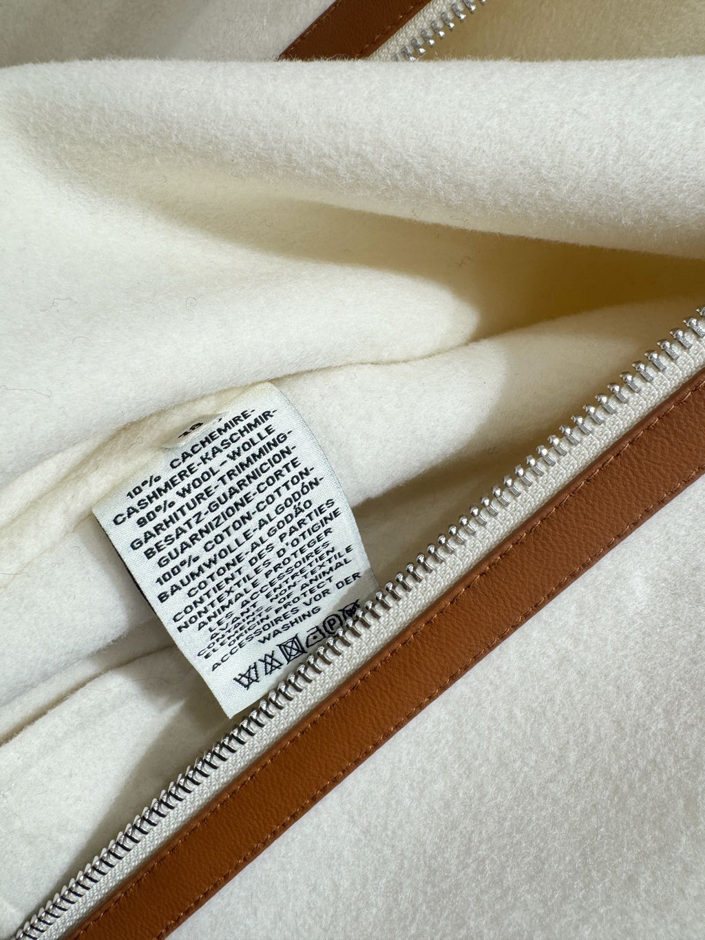 HERMES 25S CASHMERE COAT WITH SHEARLING COLLAR 253