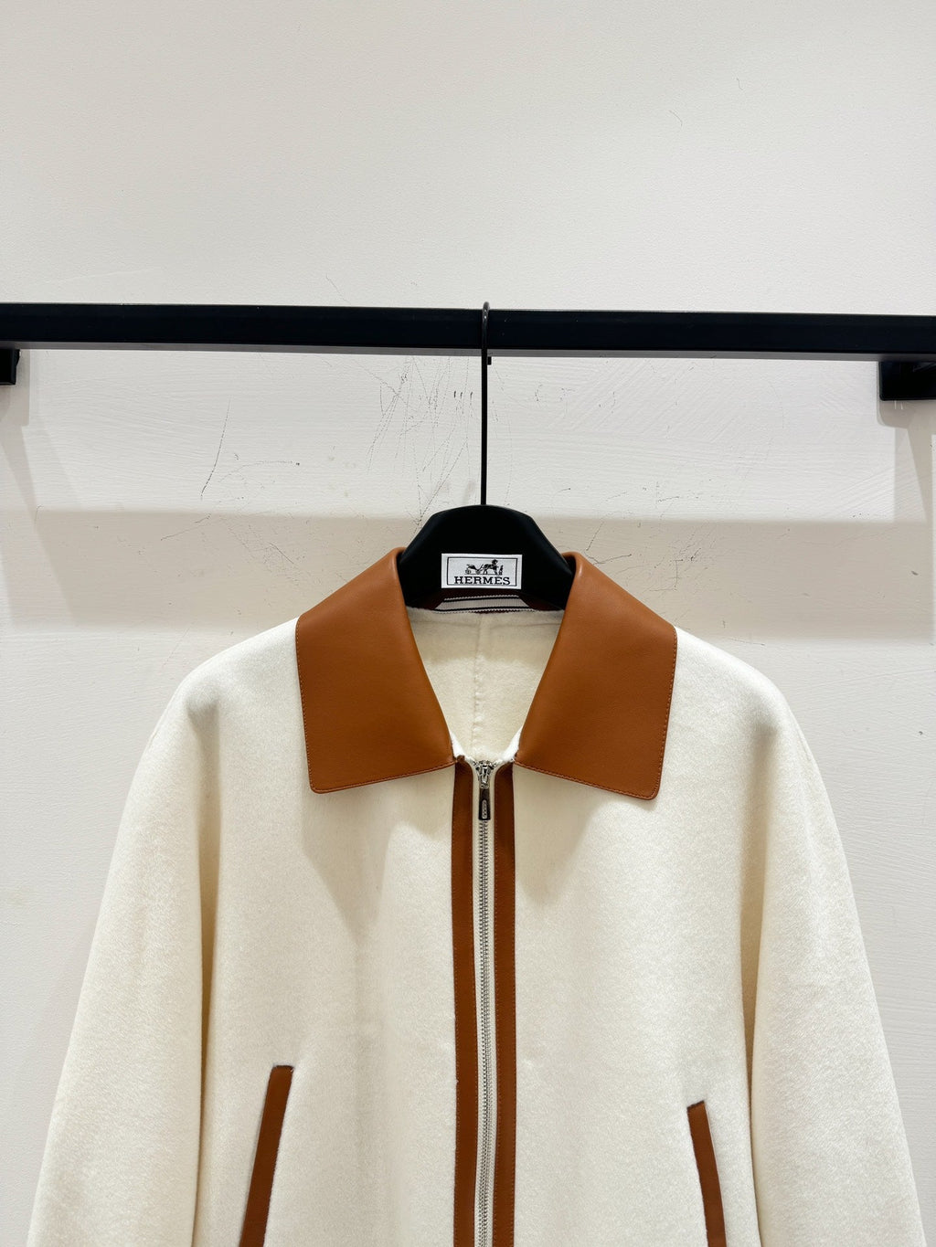 HERMES 25S CASHMERE COAT WITH SHEARLING COLLAR 253