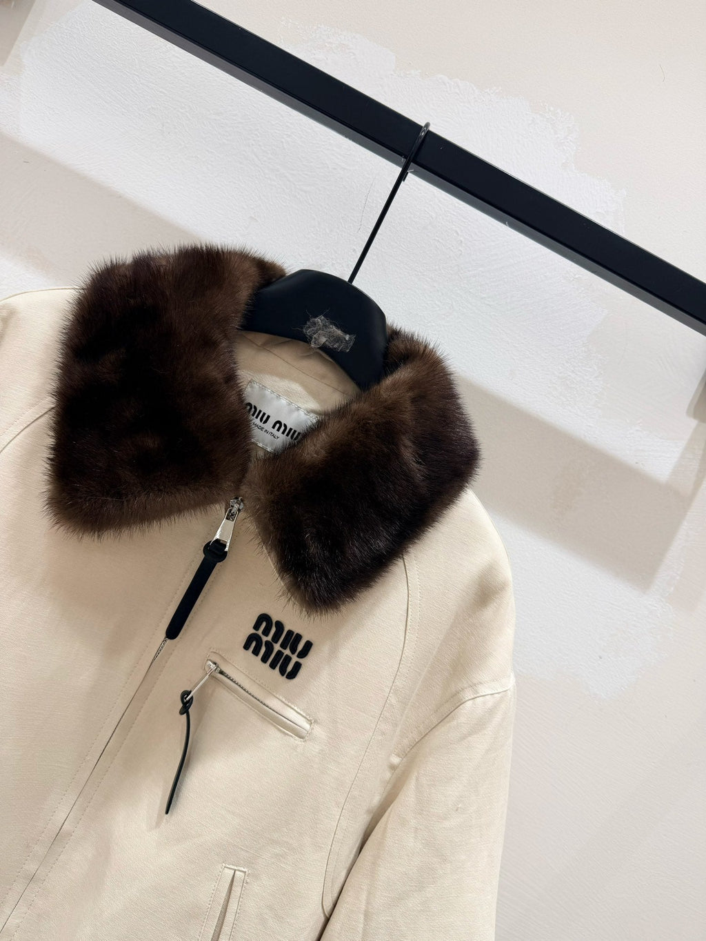 MIUMIU DOWN JACKET STYLE 842
