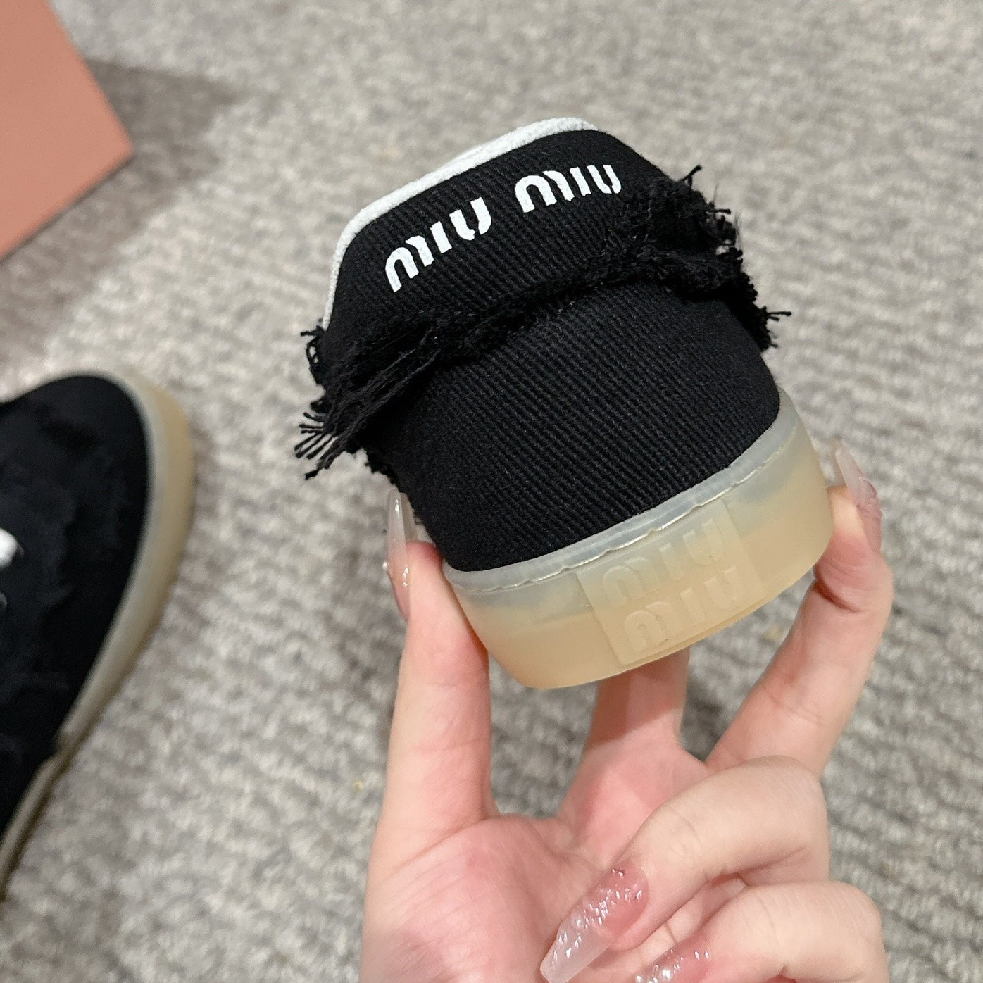 Dexun Sneaker Black Canvas