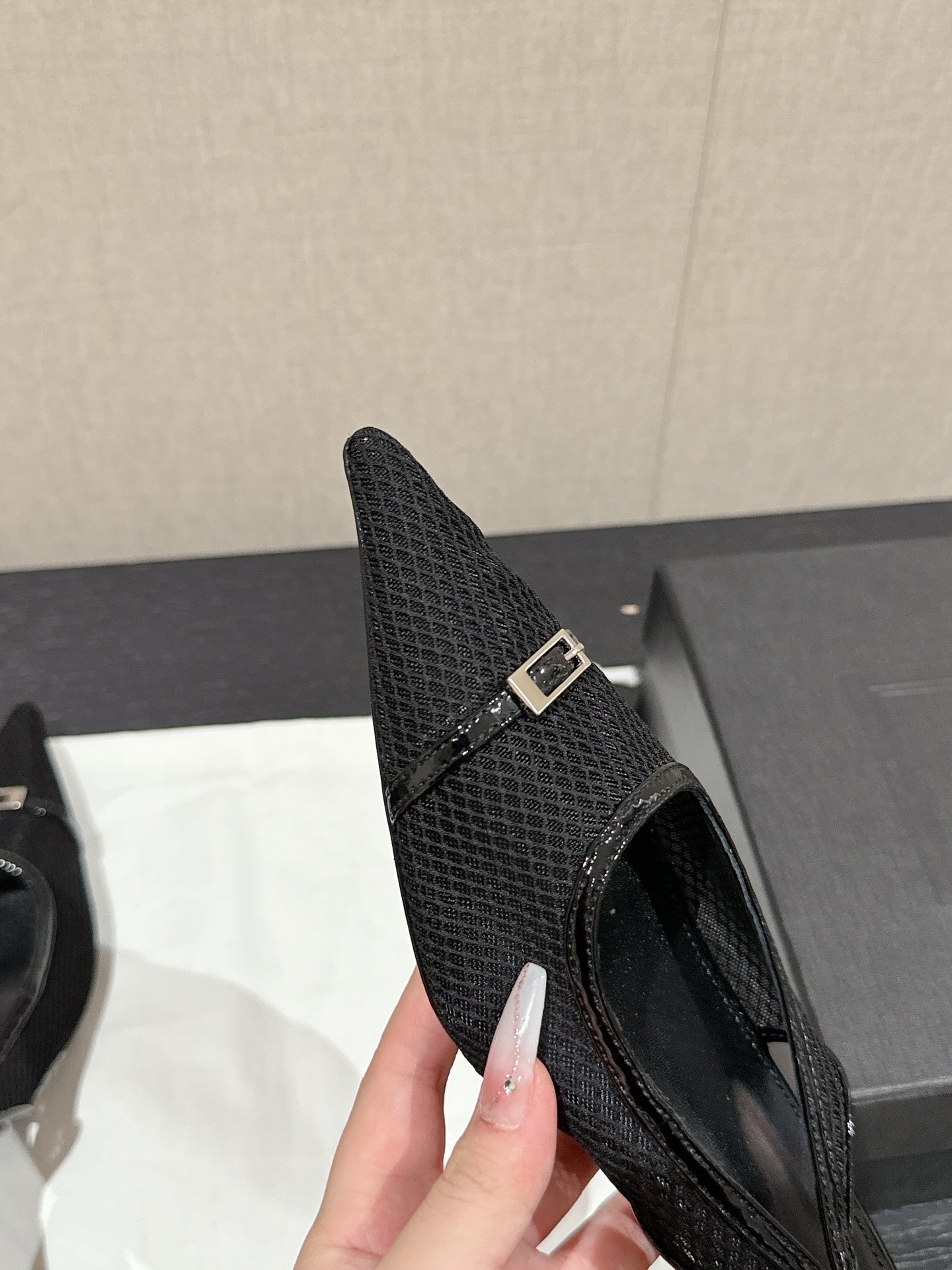 SL CHERISH BUCKLE SLINGBACK 45 BLACK MESH