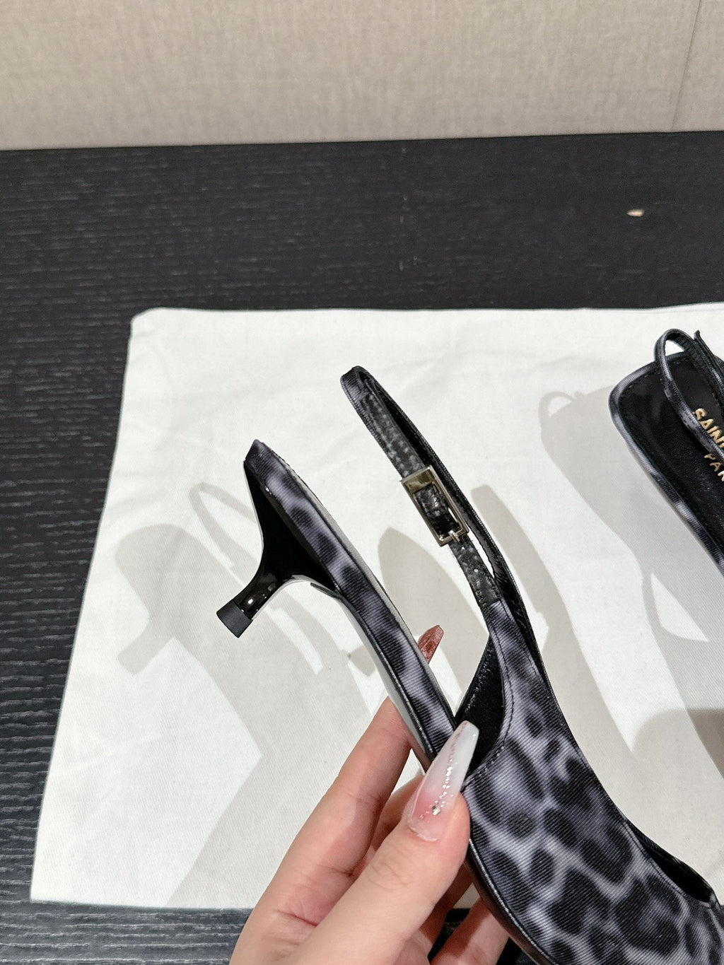 SL CHERISH LEOPARD SLINGBACK BLACK-WHITE CANVAS