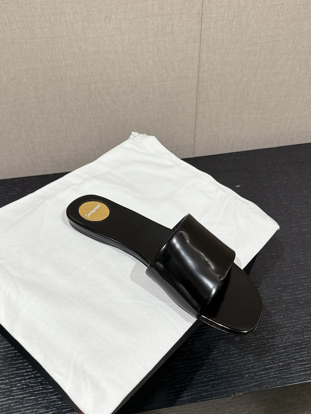 SL CARLYLE SLIPPERS BLACK CALFSKIN