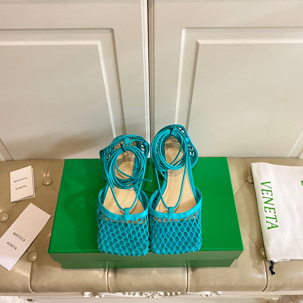 STRETCH LACE-UP FLAT SANDAL IN CERULEAN BLUE METALLIZED MESH AND LEATHER