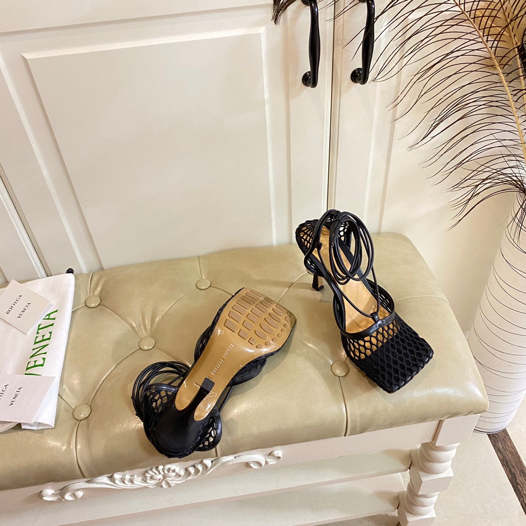 STRETCH LACE-UP SANDAL IN BLACK METALLIZED MESH AND LEATHER 9 CM