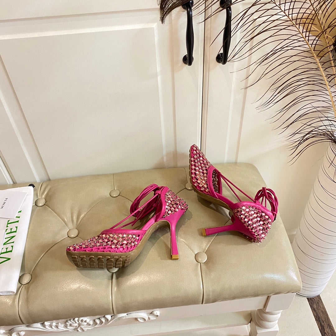 LACE-UP SANDAL IN PUNCH PINK METALLIZED MESH AND LEATHER WITH RHINSTONES 9 CM