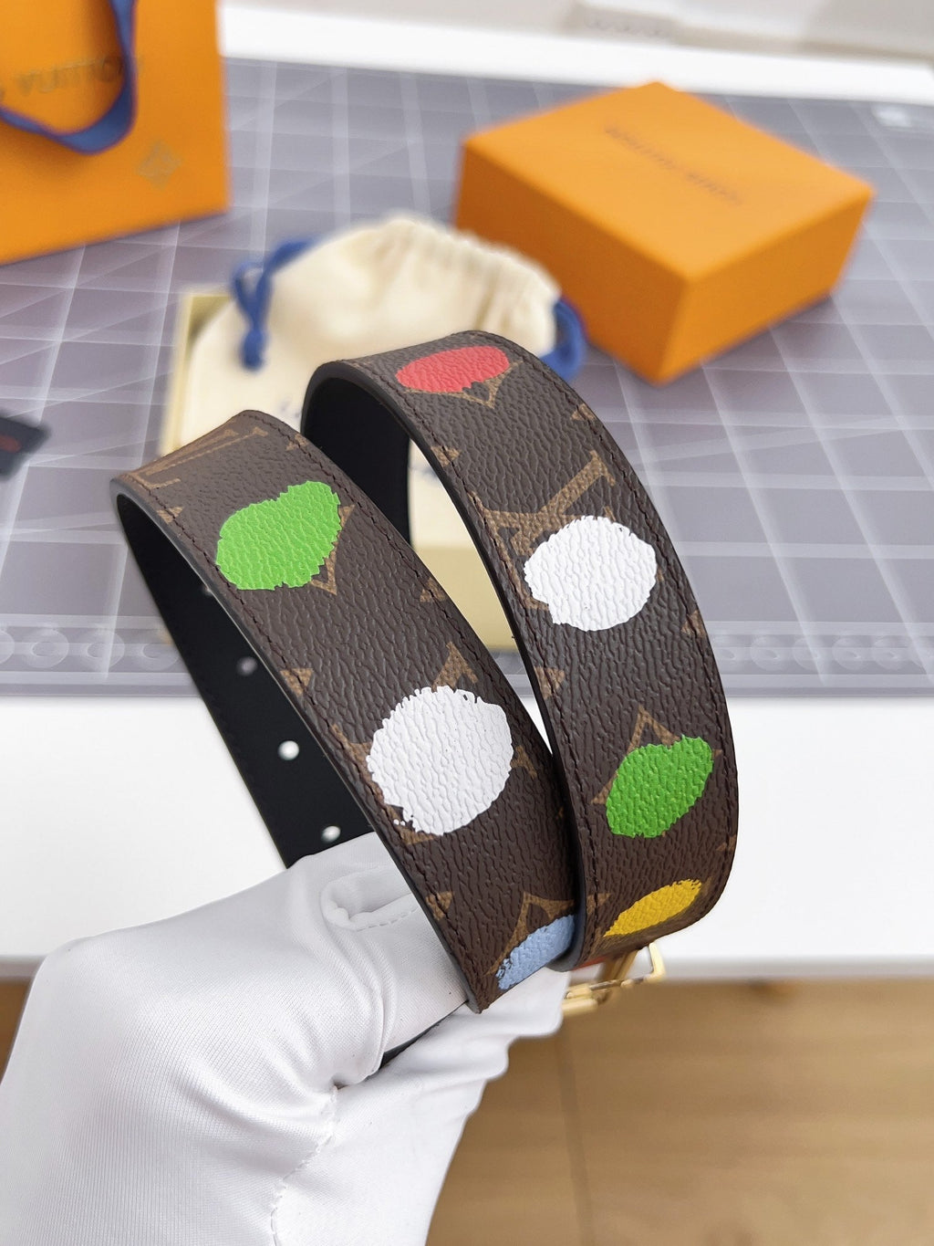 LV BLOOM 30 MM IN COLORFUL MONOGRAM CALFSKIN GOLD HARDWARE