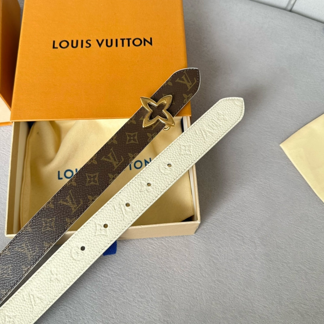 LV  MINI FLOWERGRAM 30MM REVERSIBLE BELT IN WHITE EMBOSSED CALFSKIN GOLD HARDWARE