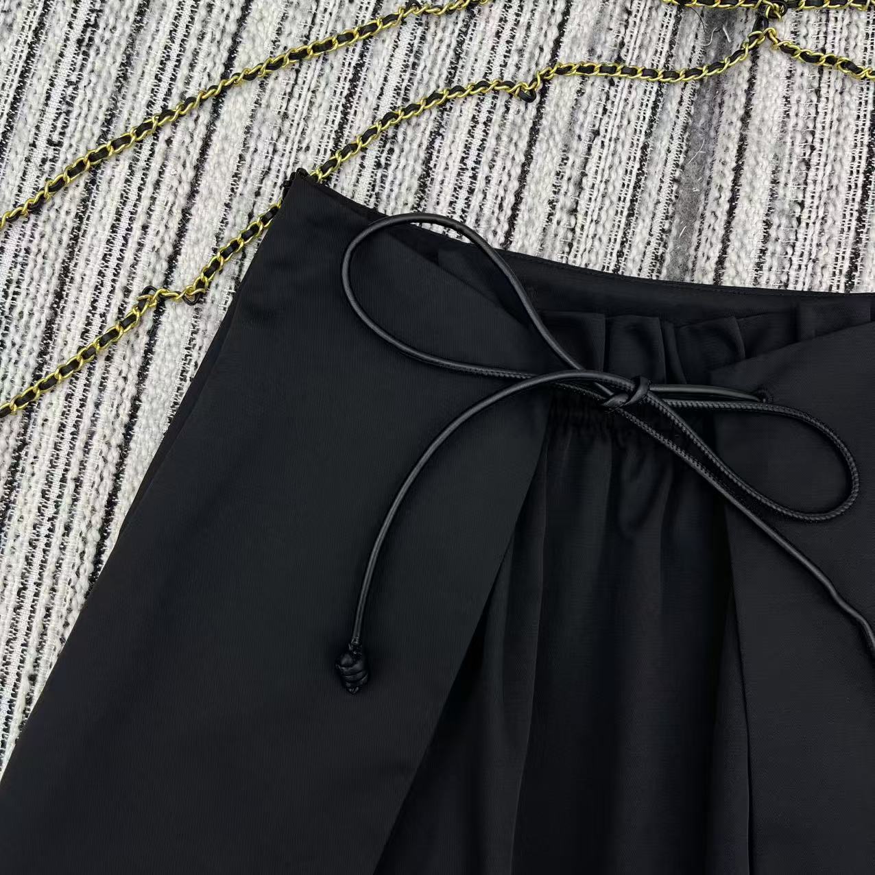 LOEWE SKIRT STYLE 256