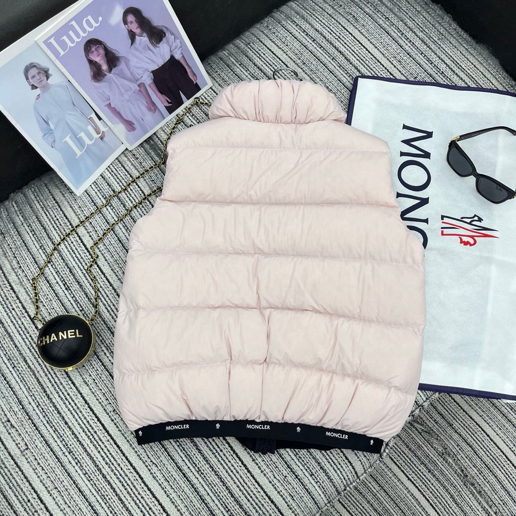 MONCLER 25S SLEEVELESS STAND-COLLAR JACKET 226