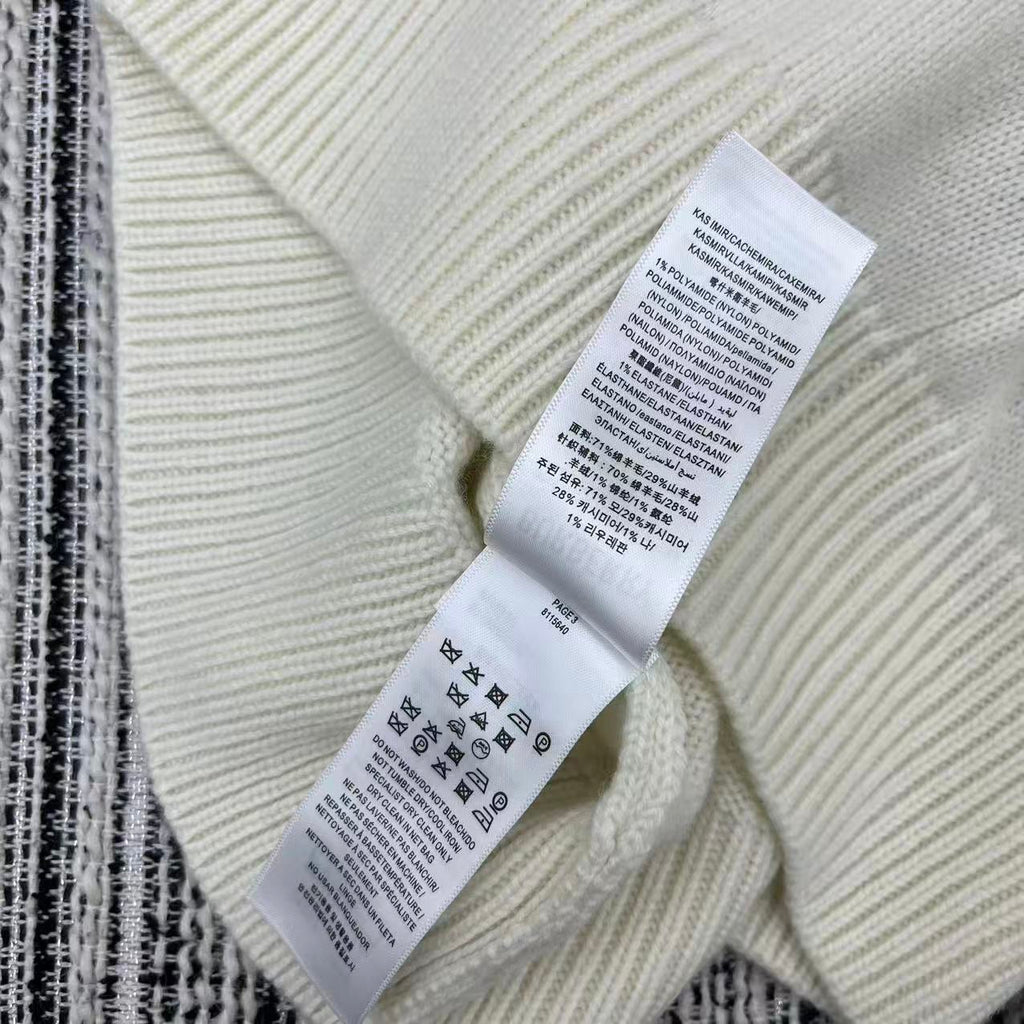 BURBERRY 25S SHORT-SLEEVED KNIT SWEATER 216