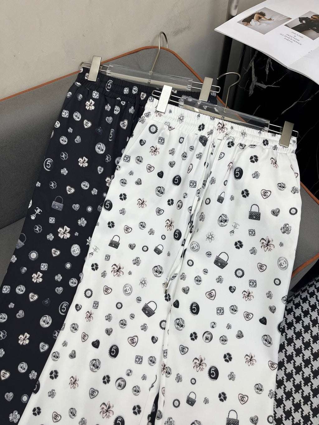 ALL-OVER LOGO PRINTED PANTS WITH STRETCH WAIST