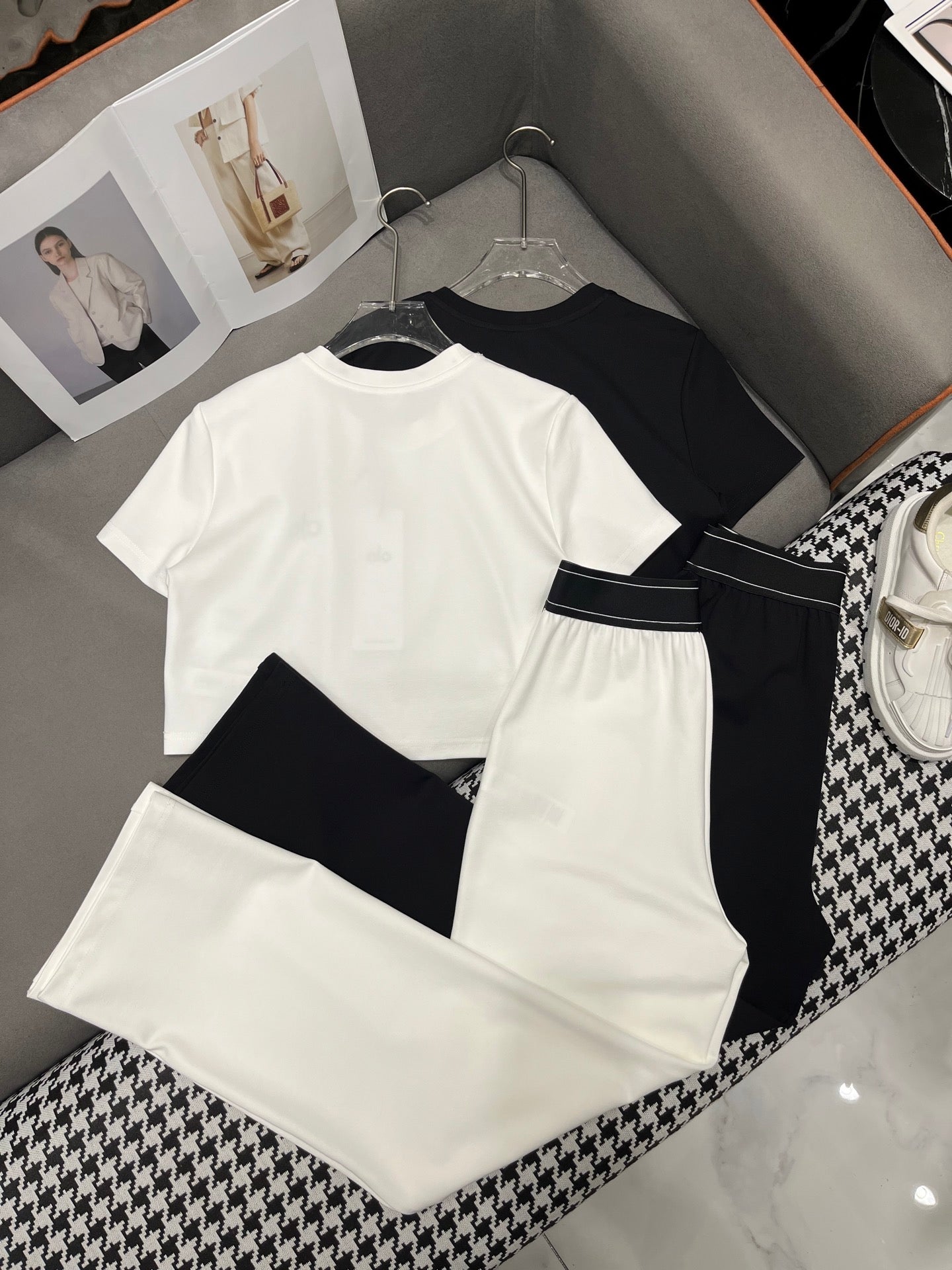 T SHIRT AND WIDE LEG PANTS SET 4 WAY STRETCH FABRIC 266707