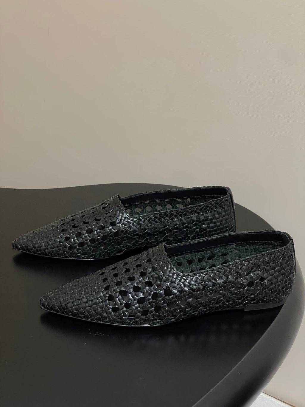 LP POINTED-TOE BALLET FLATS 25S IN BLACK LAMBSKIN