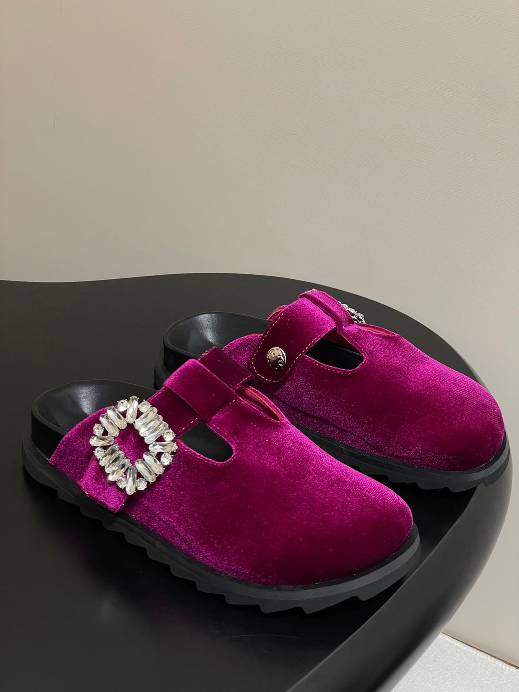 ROGER VIVIER 25S VIV' RANGERS MULES IN DARK MAGENTA VELVET EMBELLISHED CRYSTALS