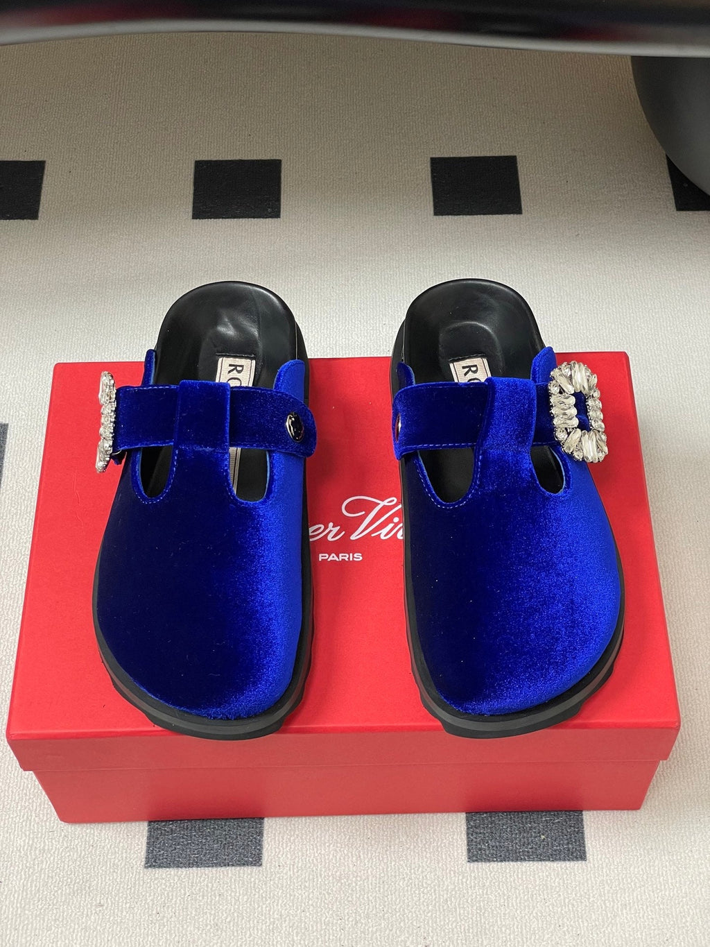 ROGER VIVIER 25S VIV' RANGERS MULES IN DARK BLUE VELVET EMBELLISHED CRYSTALS