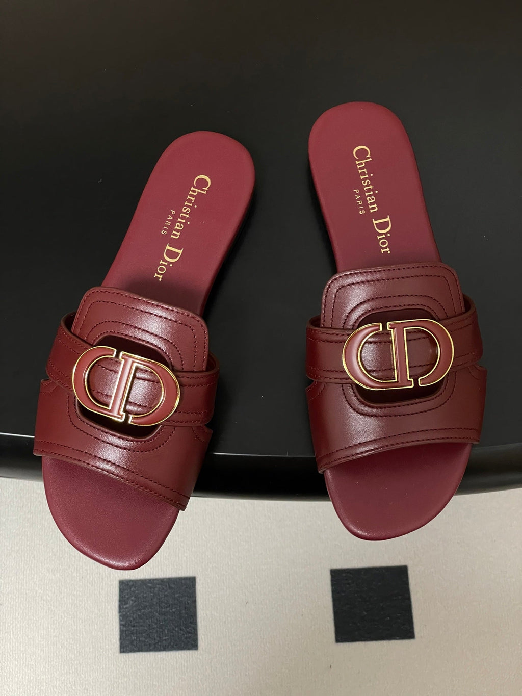 DIOR CLASSIC MONTAIGNE SANDALS 25S IN DARK RED LAMBSKIN WITH CD LOGO