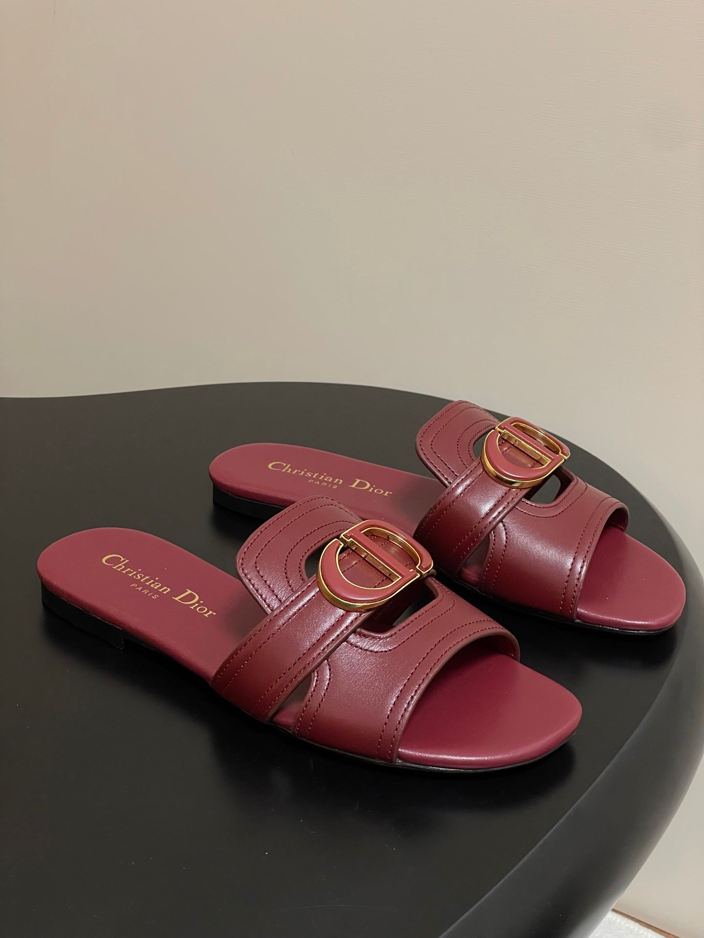 DIOR CLASSIC MONTAIGNE SANDALS 25S IN DARK RED LAMBSKIN WITH CD LOGO