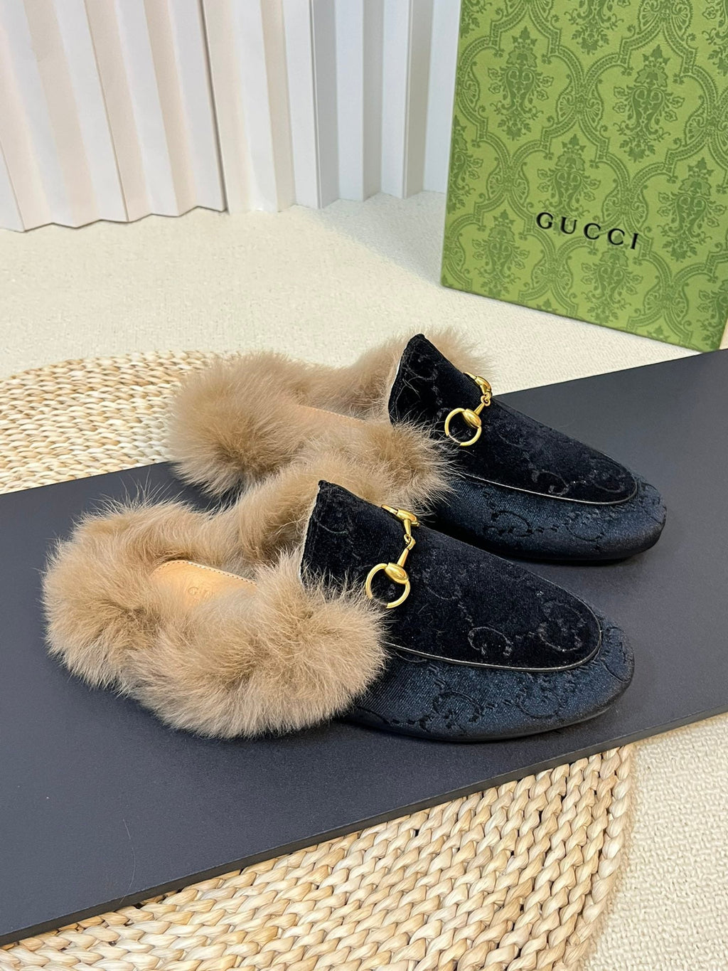 HORSEBIT MULE IN BLACK MONOGRAM VELVET AND LAMB WOOL LINING