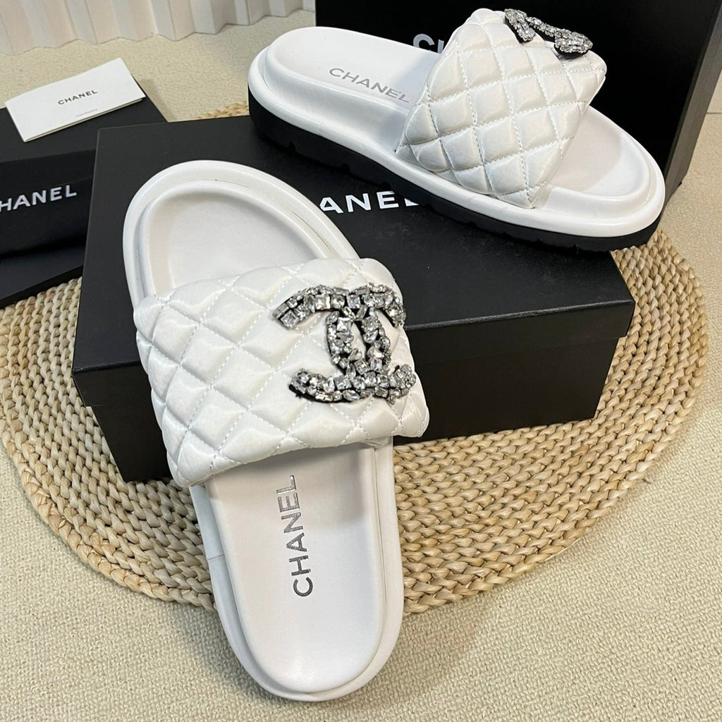 New Style Diamond Buckle Double C Thick Bottom Slippers White Sheepskin