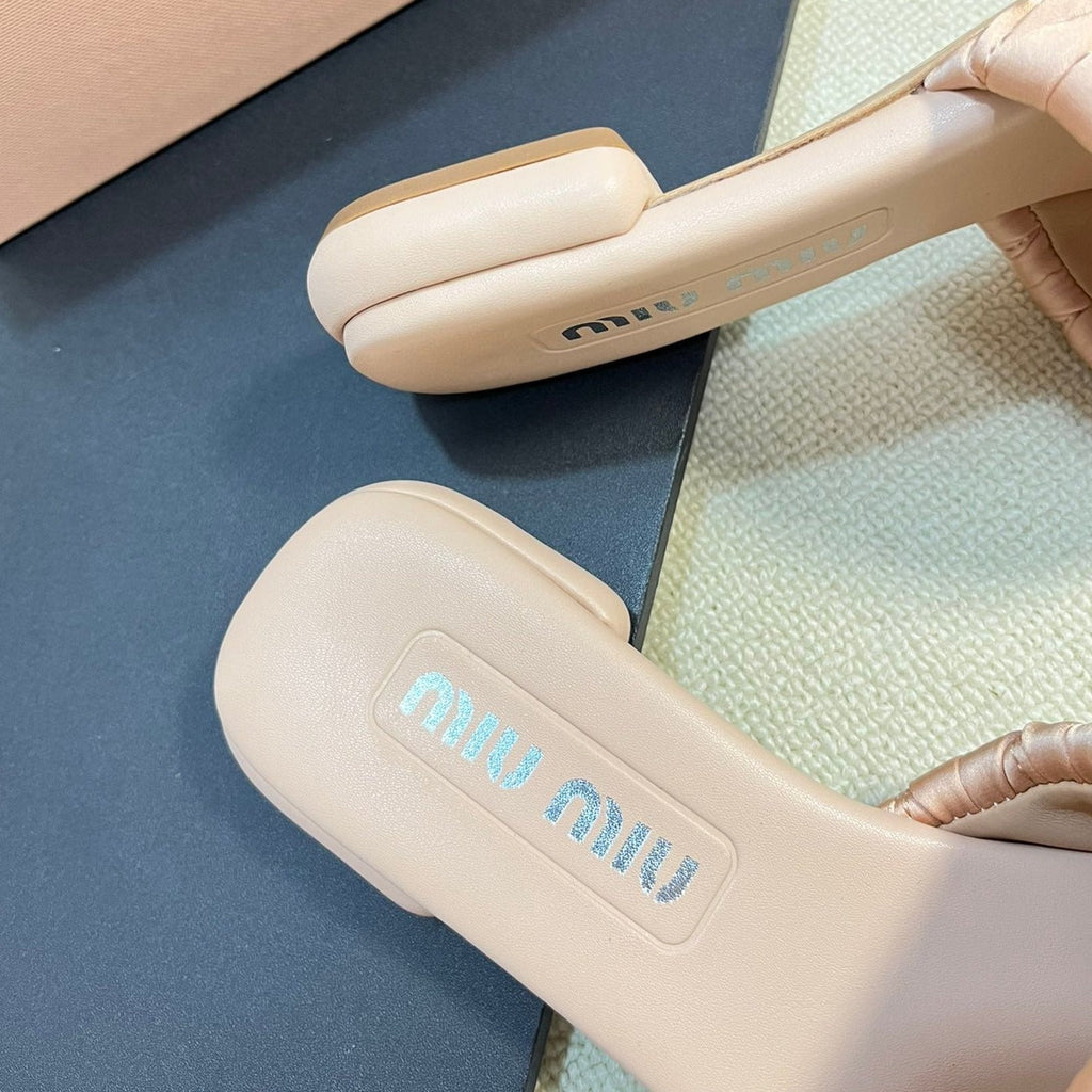 Women's Pastel Pink Leather Diamond Slippers