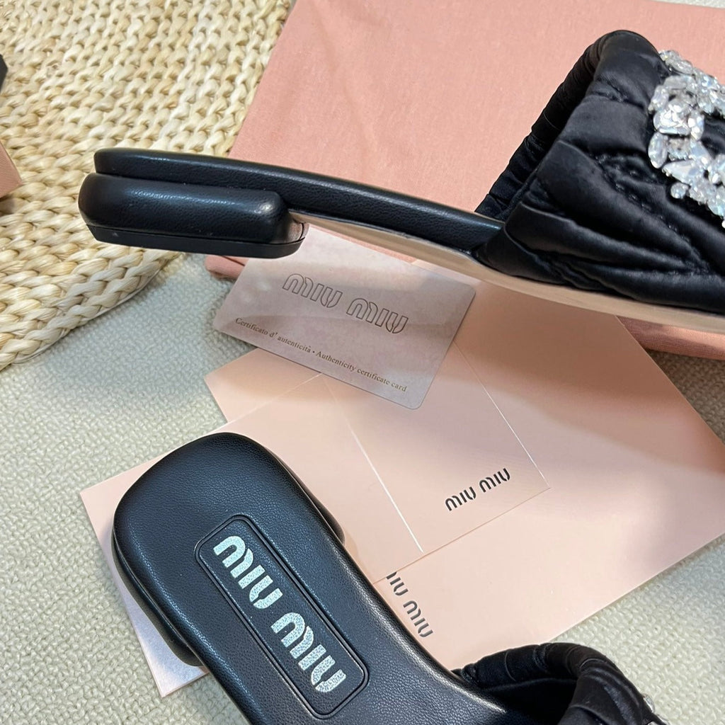 Women's Black Leather Diamond Slippers