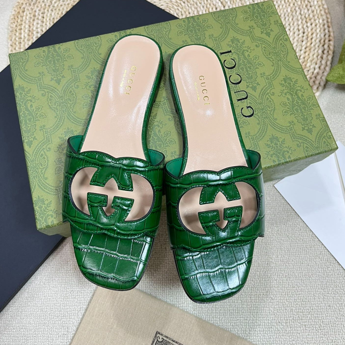 GG Cut Out Slide Sandals Forest Green