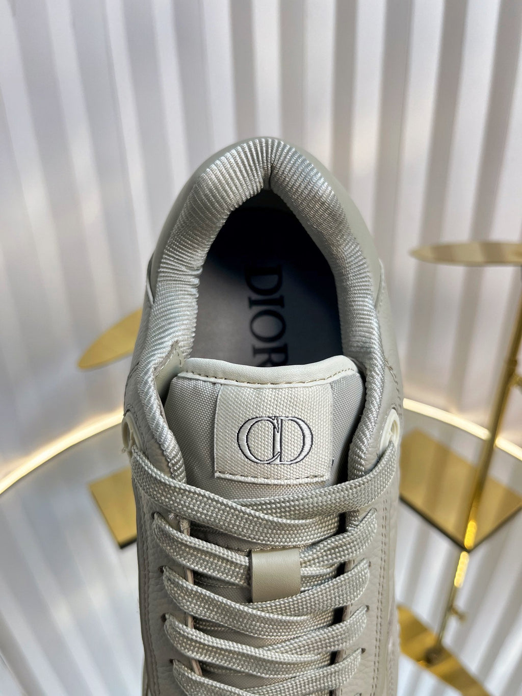 B27 LOW-TOP SNEAKER TROUT GRAY SMOOTH CALFSKIN