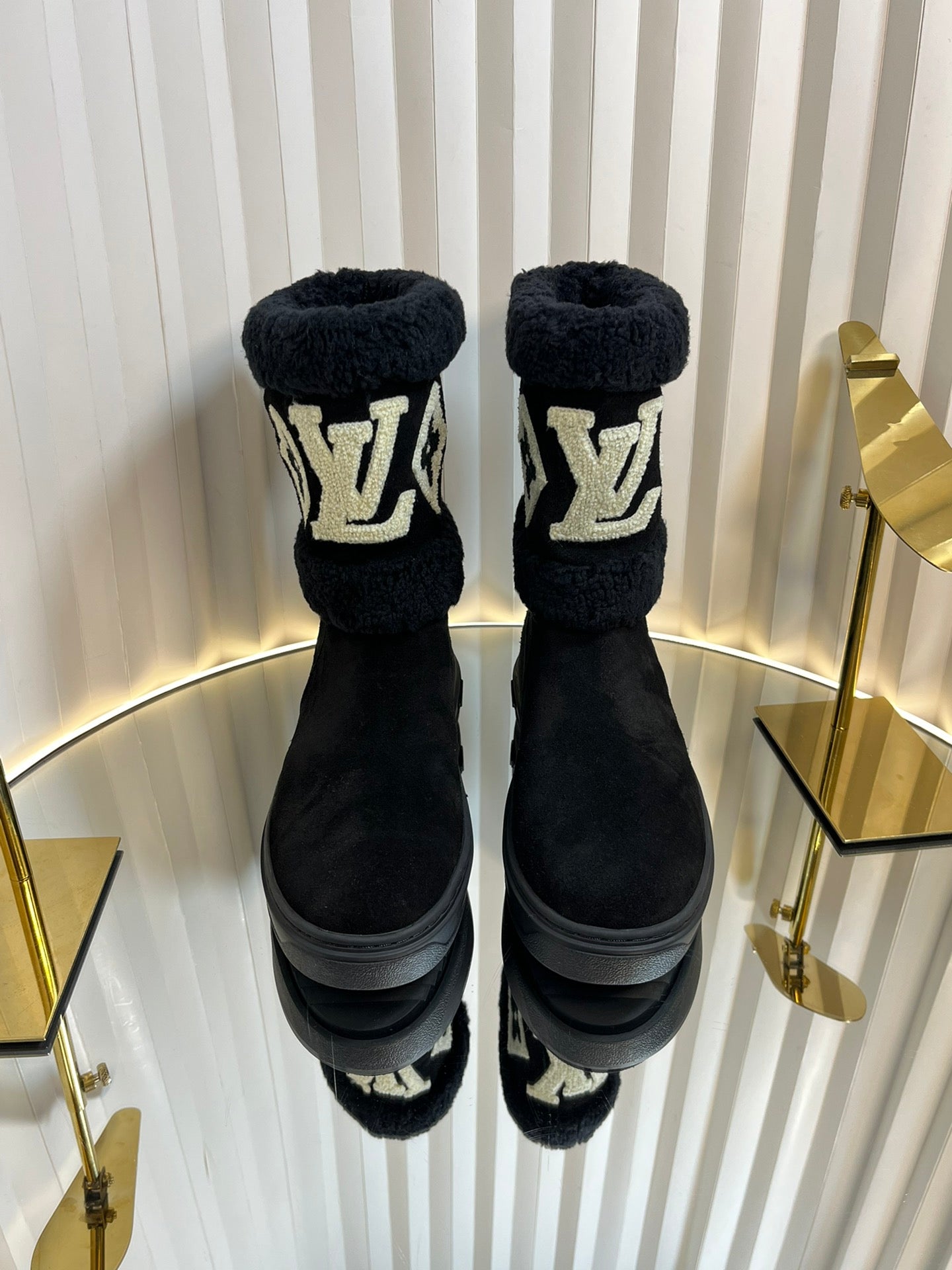 SNOWDROP FLAT ANKLE BOOTS IN BLACK SUEDE