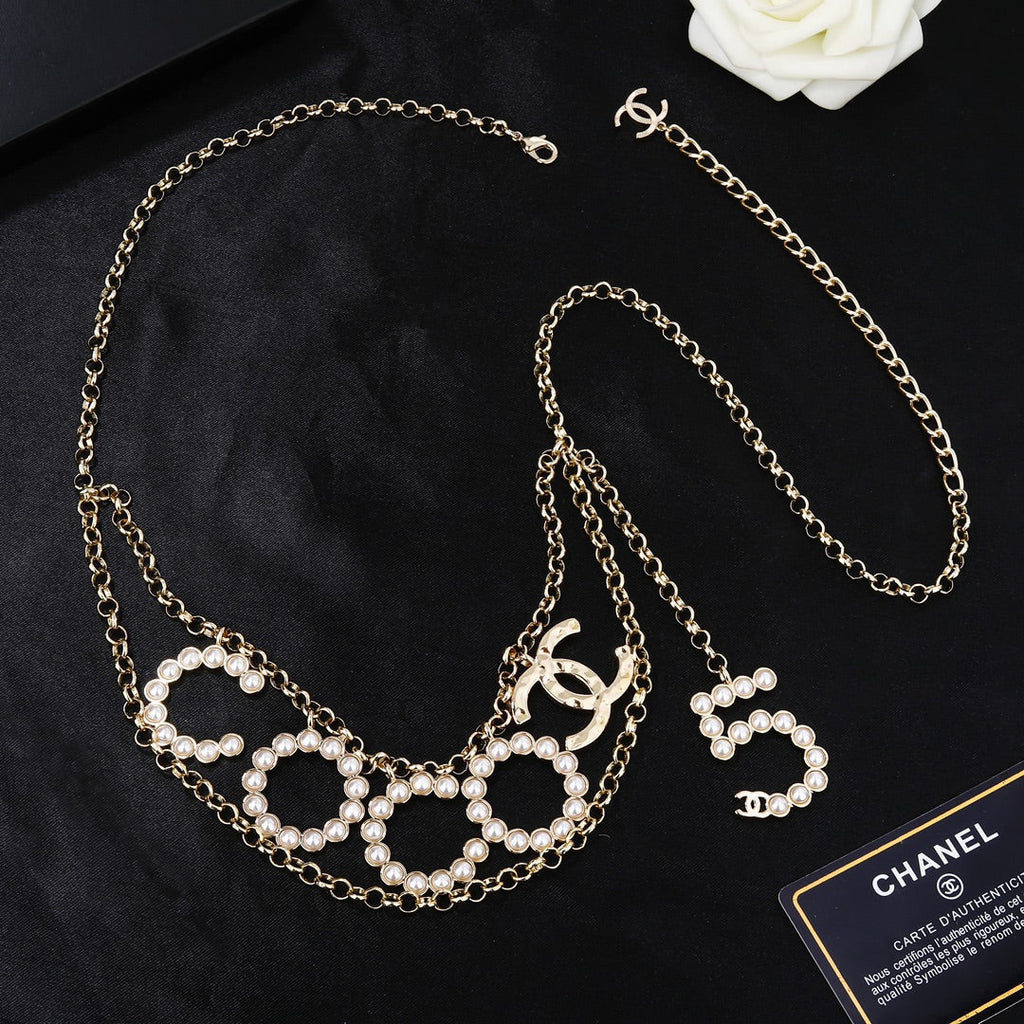 CHANEL 25S CHAIN BELT WITH PEARL 612634