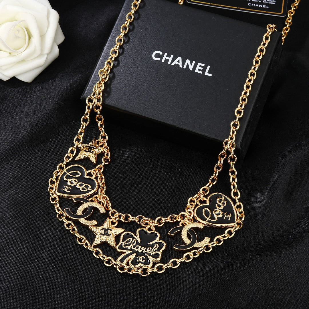 CHANEL 25S GOLD CHAIN BELT 611795