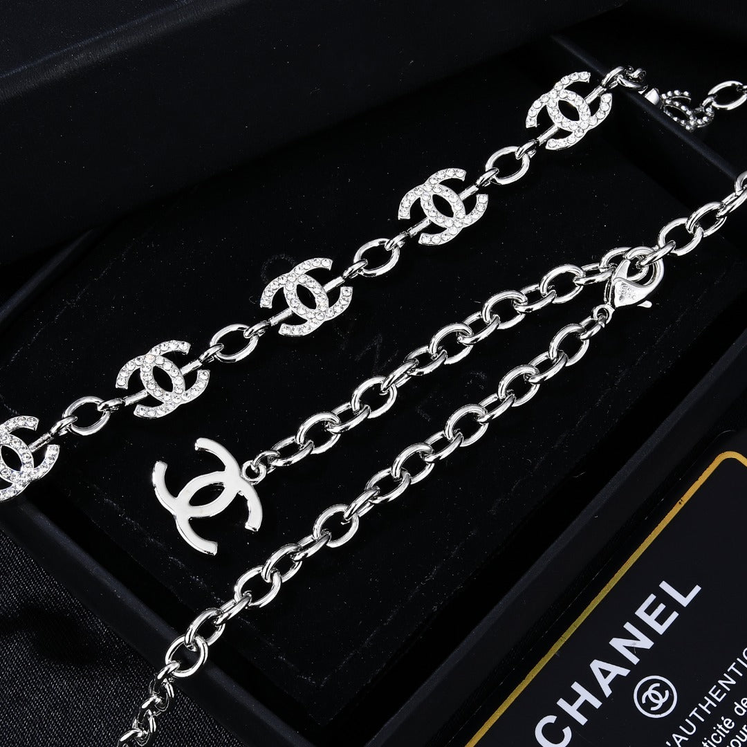 CHANEL 25S CHAIN BELT IN SILVER METALLIC 614472