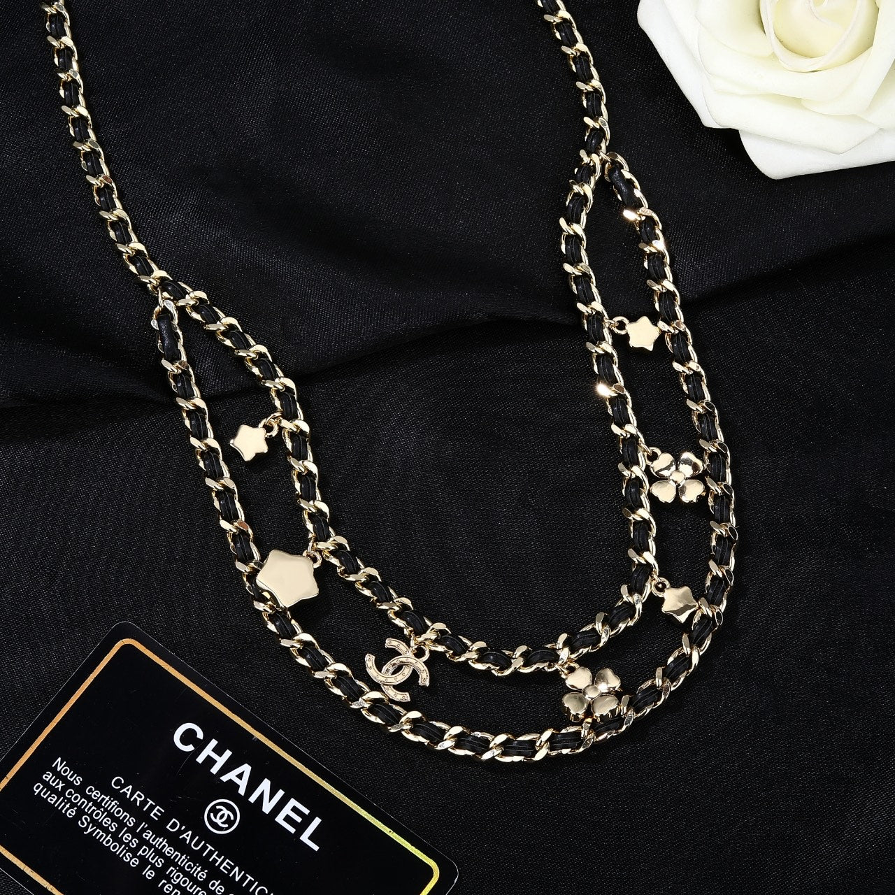 CHANEL 25S CHAIN BELT IN BLACK CALFSKIN AND GOLD METALLIC 614284