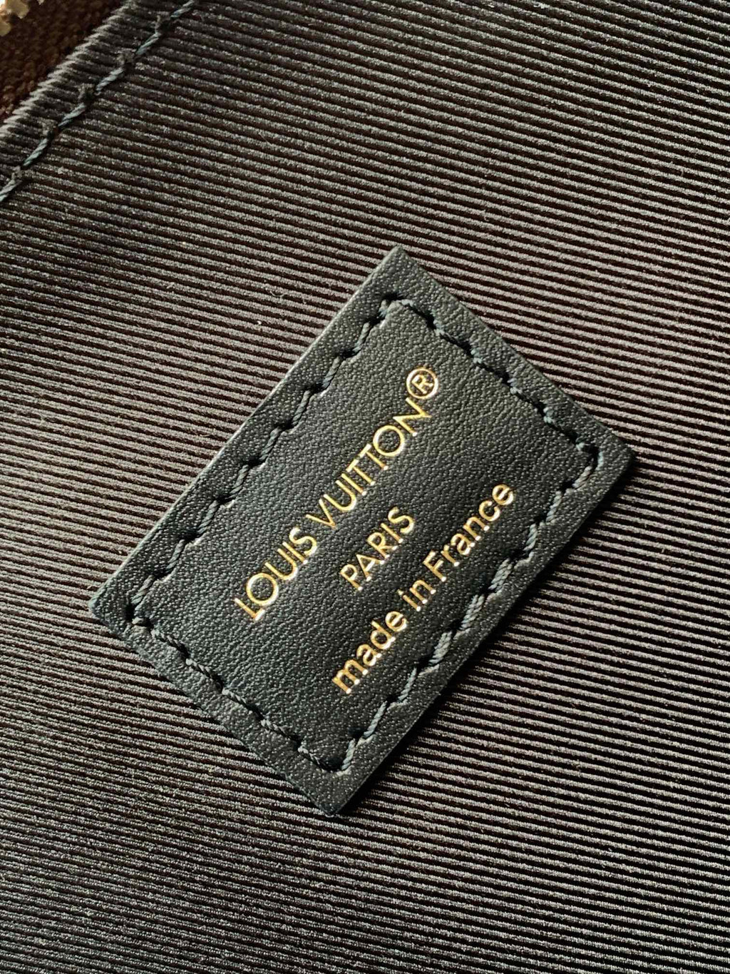 ALMA BE BAG 27 IN BROWN MONOGRAM CANVAS AND COWHIDE