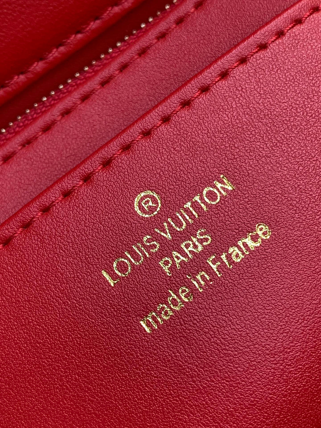 LV 25S GO-14 MM 23 IN CRIMSON RED QUILTED LAMBSKIN GOLD HARDWRE