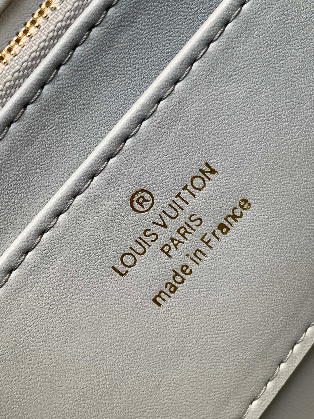 LV 25S GO-14 MM 23 IN LAVENDER GRAY QUILTED LAMBSKIN GOLD HARDWARE