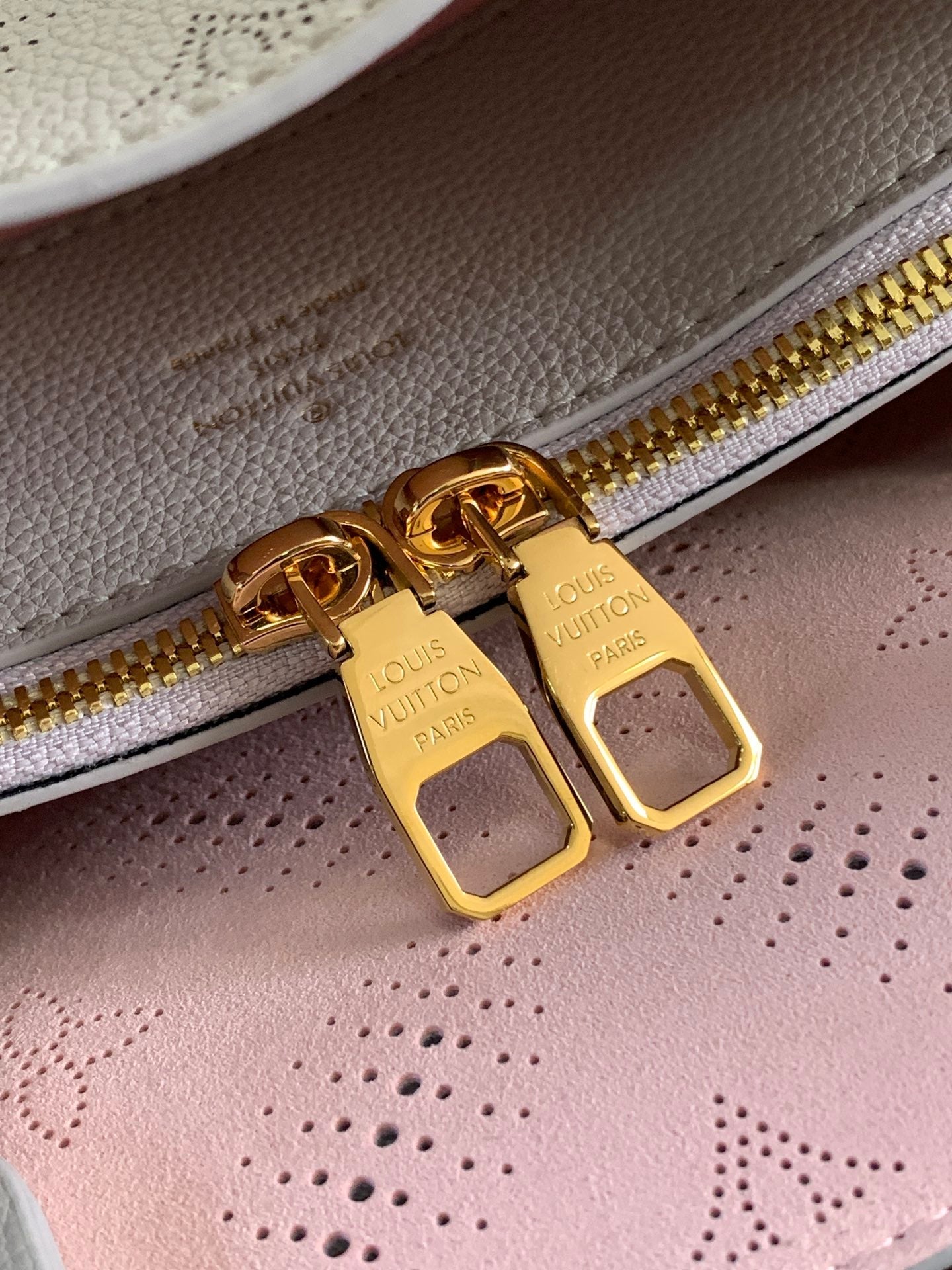 LV 25S BELLA TOTE BAG 32 IN PINK GREY PERFORATED MAHINA CALFSKIN