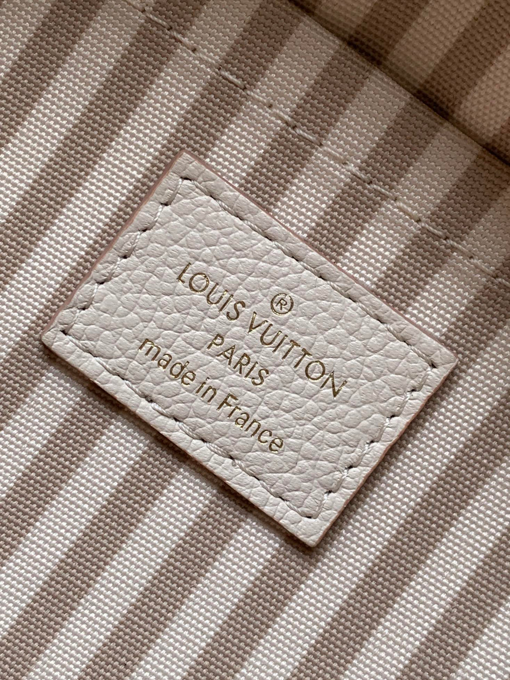 SPEEDY BANDOULIÈRE 21 IN WHITE AND PINK MONOGRAM CANVAS