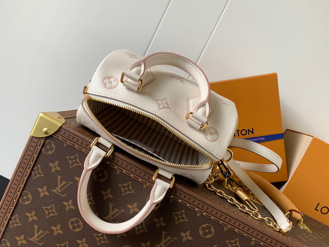 SPEEDY BANDOULIÈRE 21 IN WHITE AND PINK MONOGRAM CANVAS