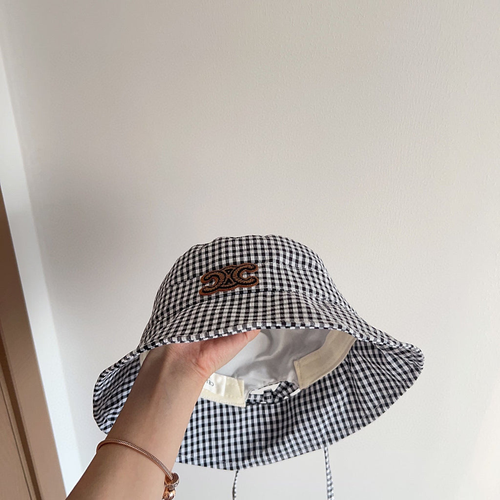 BUCKET HAT MODEL 652077 IN BLACK & WHITE GINGHAM FABRIC