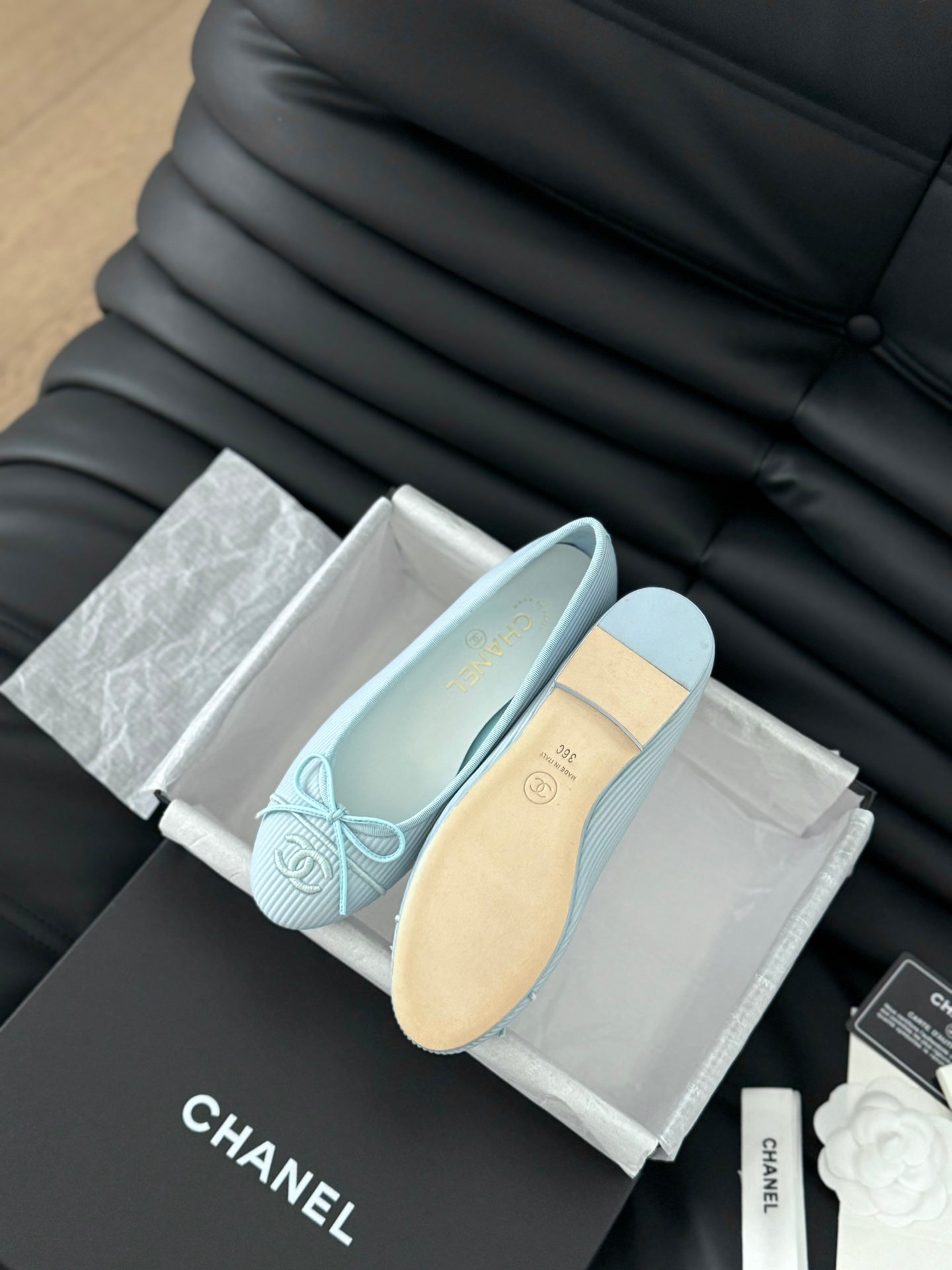 CLASSIC BALLET FLATS LIGHT BLUE LAMBSKIN